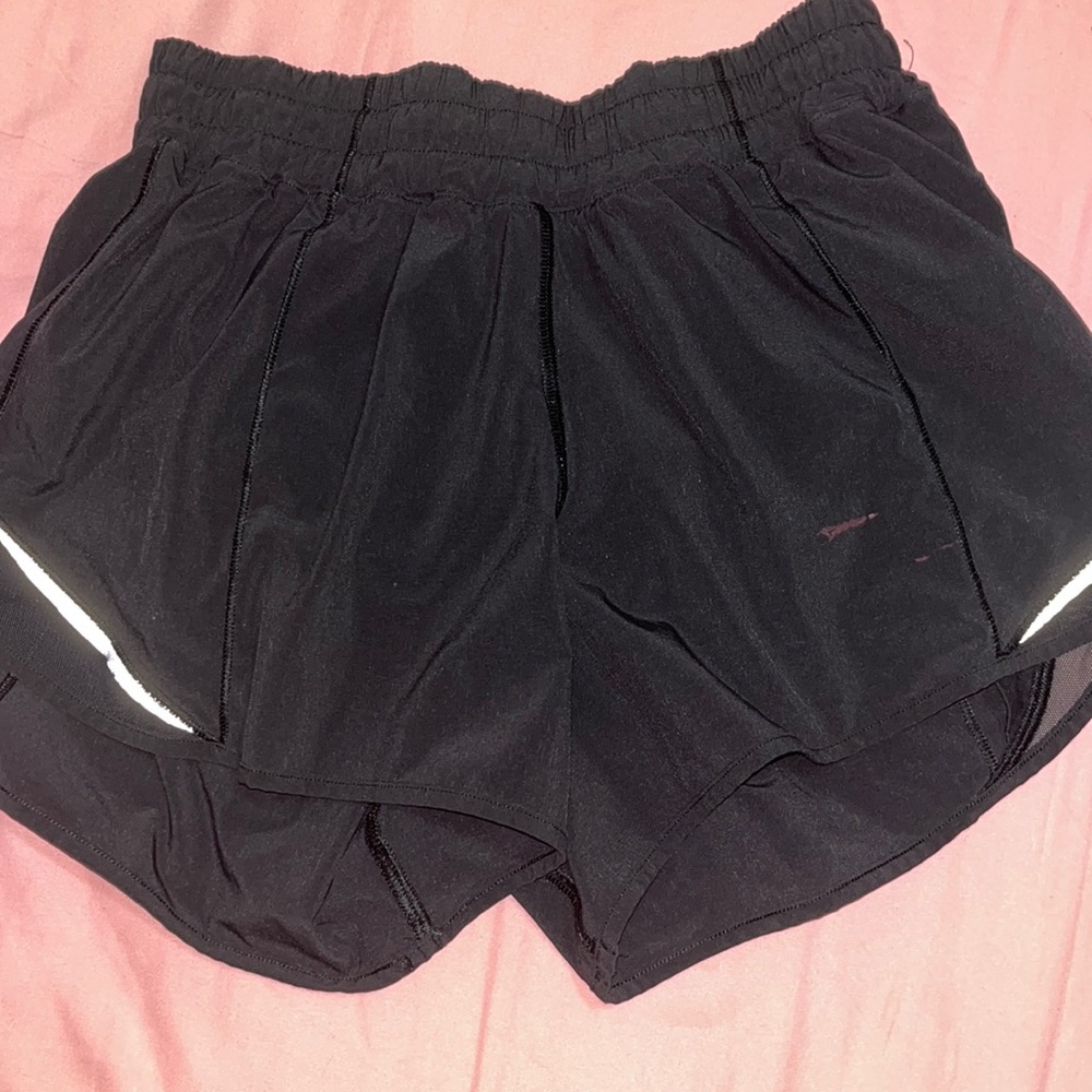 black hotty hot shorts